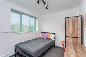 Bedroom- click for photo gallery